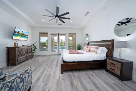 Luxurious 5Br Resort Style Home w Pool & Spa Отели рядом с достопримечательностью «Indian Palms Country Club & Resort»