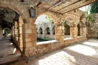 Comfortable Apartment in Stari Grad - Homestays