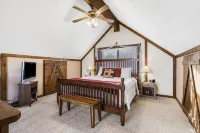Skipjack Cottage Branson