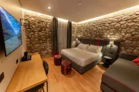 Melesin Distillery Hotels in 