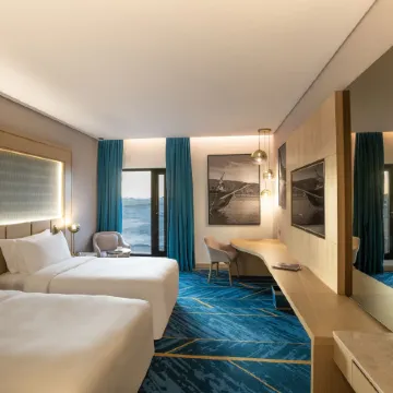 Maani Muscat Hotel & Suites