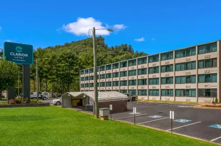 Clarion Hotel Conference Center