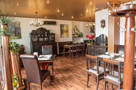 Neubert`s Gasthaus am Rhein