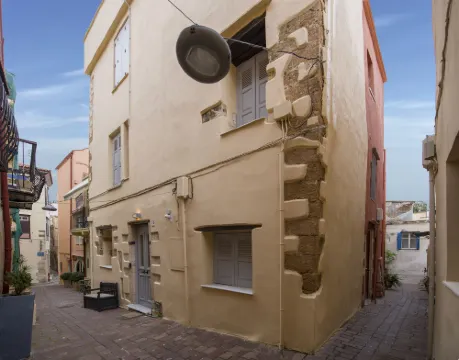 Cretan Berry Sarpaki