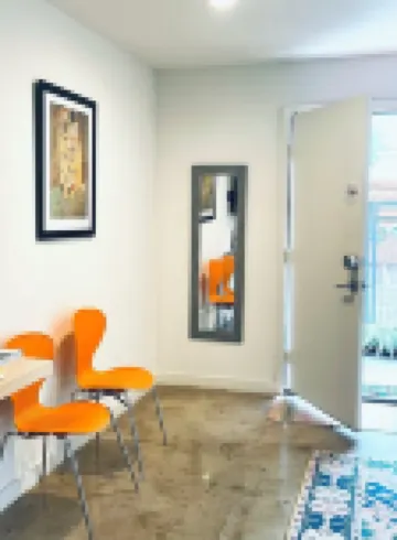 Kaleidoscope Boho Décor" Studio 2 Artsy Walkable Montrose.