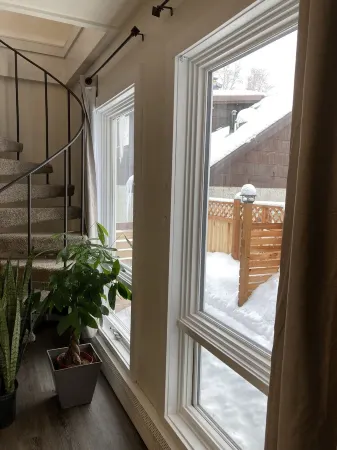 The Alpenglow Loft - 1 Bed/1Bath- Radiant Charmer