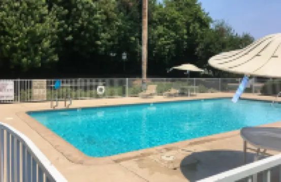 Modern Desert Retreat