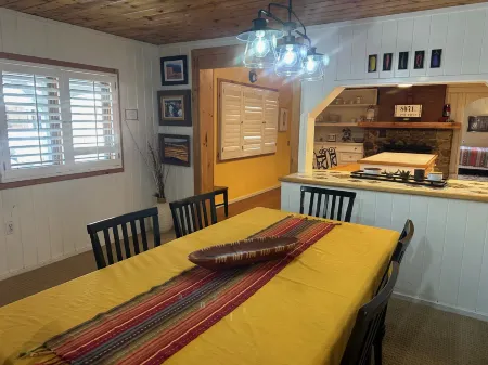 Mountain Retreat with Fire Pit and Grill - Beautiful Cozy Haven