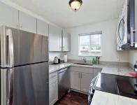 Stylish Kitchen and Smart TV Included - Modern Cozy Hideaway Hotels in Renton