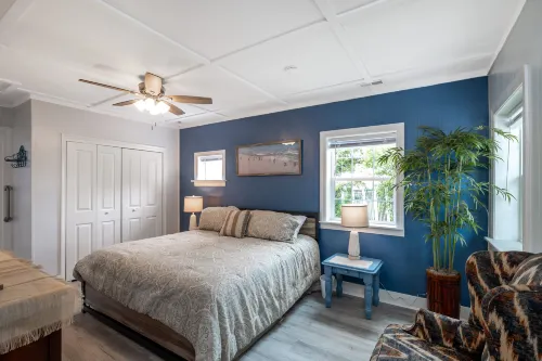 Secluded Retreat - WiFi, Fire pit, Outdoor Grill