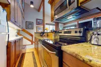 621 Tamarack Hotels in Moose Wilson Road