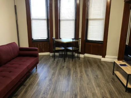 Private 2-Bedroom Apartment and New York City Manhattan Only 15 Mins Away