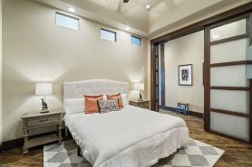 Stylish Condo with Modern Amenities - Chic Urban Retreat