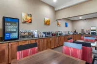 Comfort Inn & Suites Junction City - Near Fort Riley - breakfast