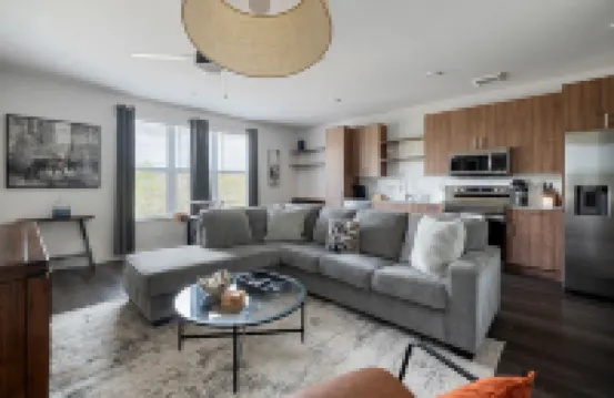 Stylish Amenities and Modern Comfort - Luxurious Dallas Haven