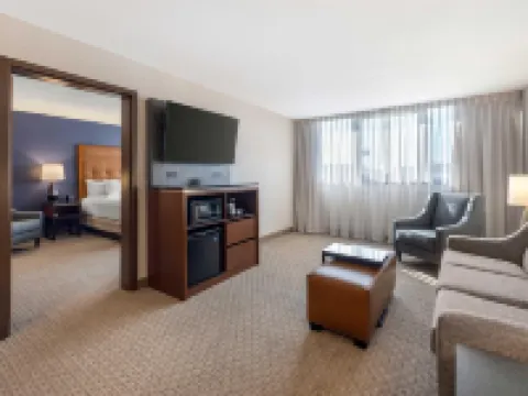 Drury Inn & Suites Paducah Hotels in Paducah