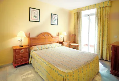Aparthotel Ona Campanario Hôtels à : Calahonda