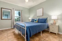 Beachfront Access and Dual Living Spaces - Spacious Coastal Oasis