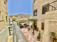 Villa Mira Guesthouse 1 - Downtown Central Amman - Al Diyrih