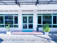 The Utara Hotel Tugu by Eresha Hospitality Hoteller i Bener