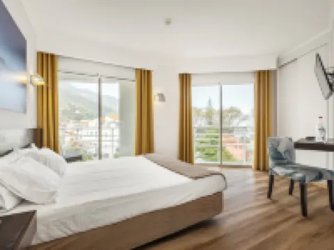 White Waters Hotel Hotels in Machico