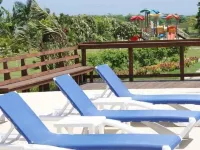 Ocho Rios Ocean View Villa at the Palms Hôtels à : Priory