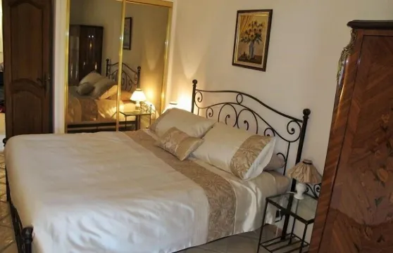 奧絲桃比蓋特伊民宿