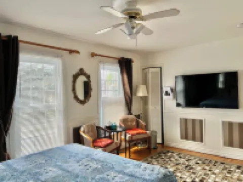 Cozy House B&B早茶店