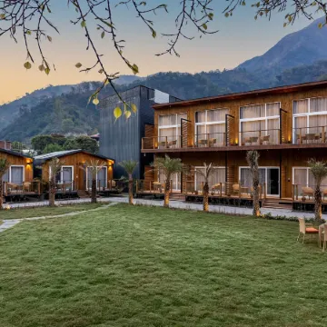 Justa Luxe Rasa Retreat & Spa, Rishikesh