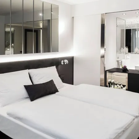 Hotel Amano Grand Central