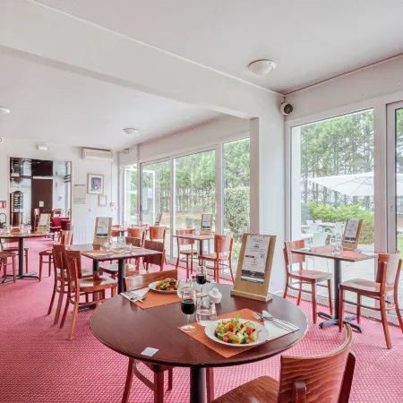 Brit Hotel Bordeaux Aéroport - Le Soretel