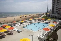 Cedar Point Hotel Breakers - Pool