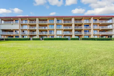202 Atlantis condo