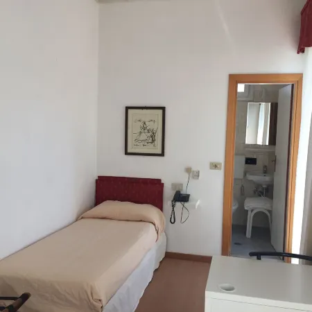 Hotel Marlisa Pier