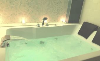 Les Nuits Pétillantes