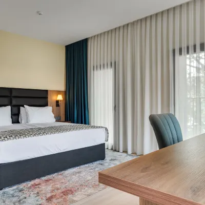 Eleven Inn Tbilisi Отели рядом с достопримечательностью «Монумент «Мать Картли»»