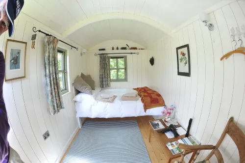 Blackstairs Shepherds Huts - 2-Star