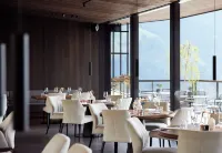 Haven Mountain Retreat Hotels in Goldegg