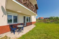 Zalewie Wiślanym, Sun & Snow Hotels in Tolkmicko