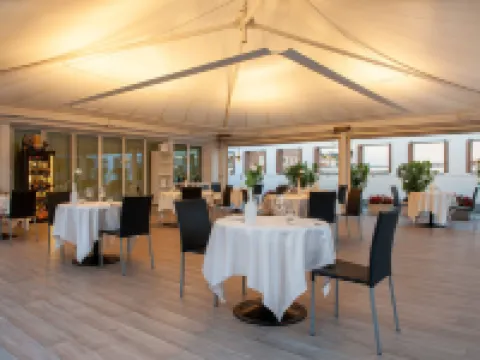 Agorà Palace Hotel Hotel a Biella