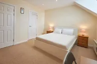 Host & Stay - Scotsgate House - parking