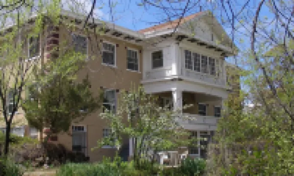 濱江温泉旅館-限成人 酒店