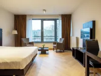 Diamant Suites Brussels EU Hotels near Metro Thieffry