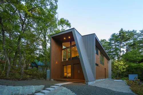 Sanzan Chalet Hakuba｜三山（さんざん）シャレー白馬 - 4つ星