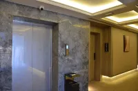 Crown Suite
