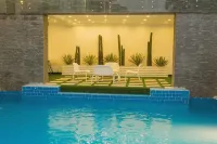 Kumasi Luxury Apartments @ the Fairview - Pools