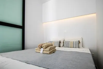 Phaedrus Living Seaside Luxury Flat Athina 113