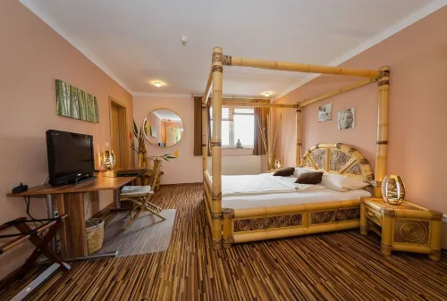 Hotel Rosenhof - Nadim Sabeh Hotels in Wesendorf