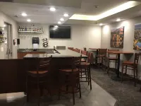 AmericInn by Wyndham Winona - bar