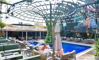 The Blowfish Hotel